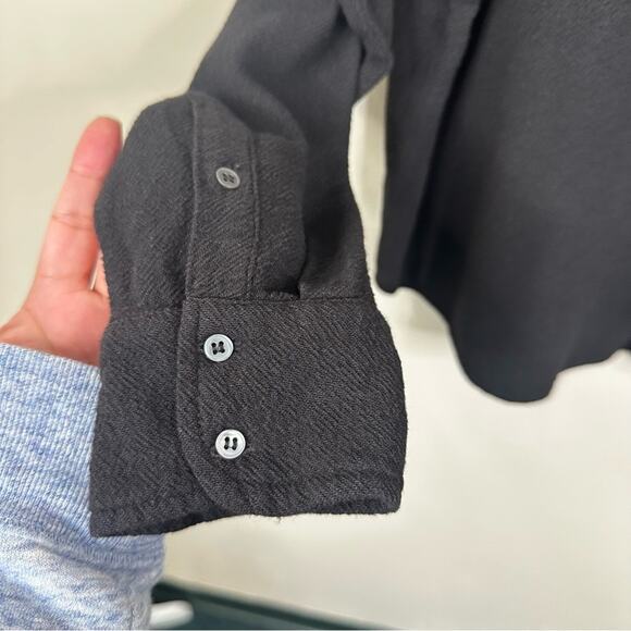 Xirena Shirt Womens Small Black Cotton Blend Relaxed Fit Casual Button Down Top - Picture 5 of 8